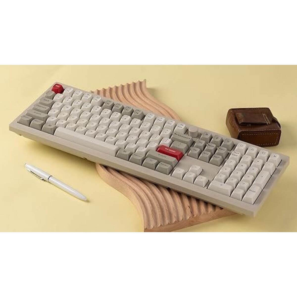 Keychron V6 Max Retro (V6M-R3) QMK/VIA BT/2,4/Wired Custom Mechanical Keyboard Brown Switch 100% - Image 3